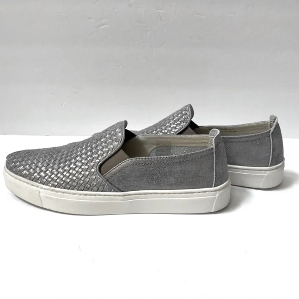 The FLEXX “Sneak Name” Slip-on Sneaker Size 10
